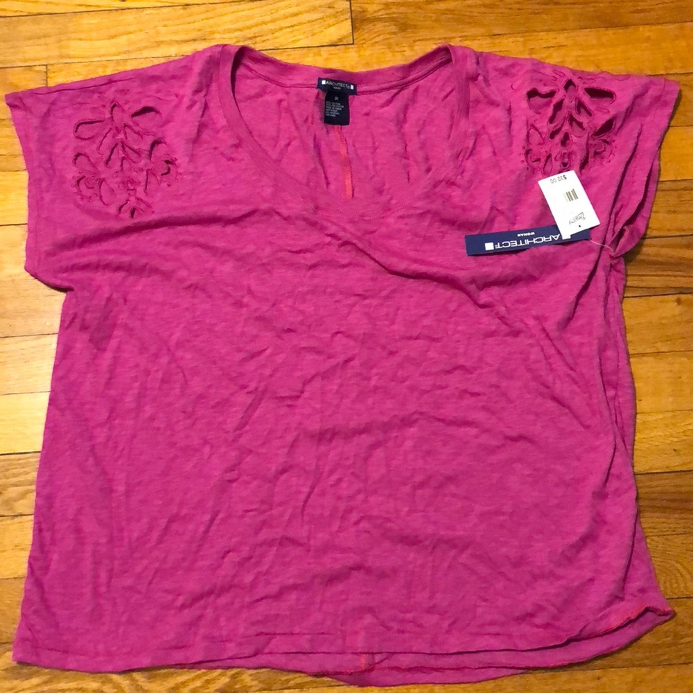 Short sleeve magenta top